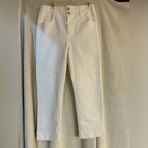 Ann Taylor The Easy Straight white Jeans. Size 10. Never worn.